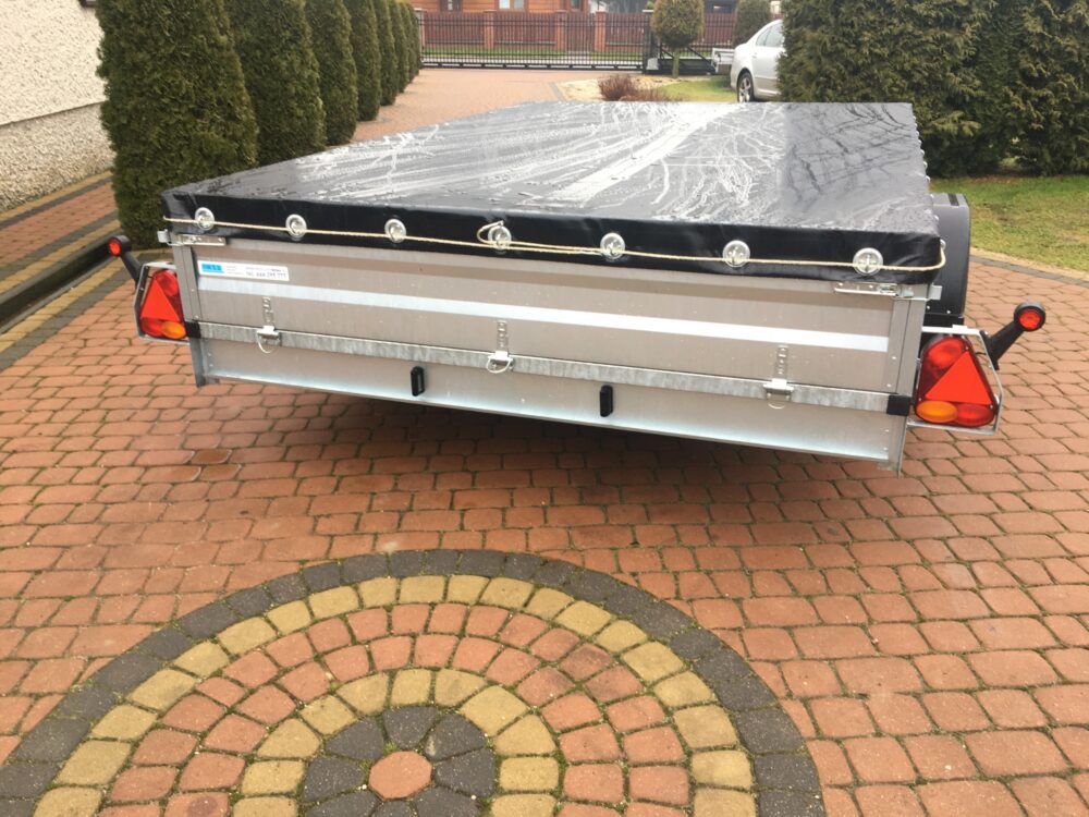 PRZYCZEPA jednoosiowa 301x199x37cm + plandeka płaska