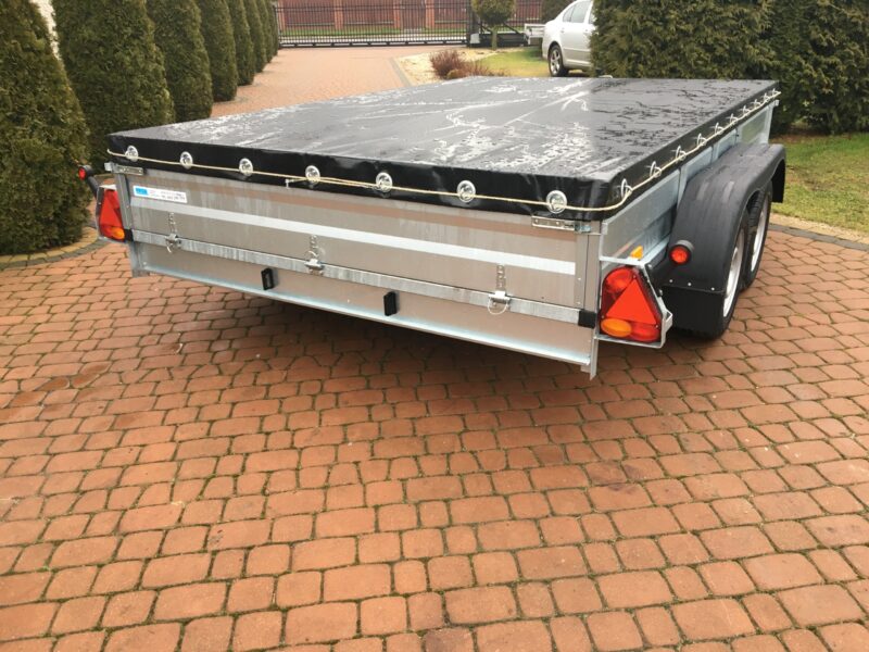 PRZYCZEPA dwuosiowa 301x199x37cm + plandeka płaska