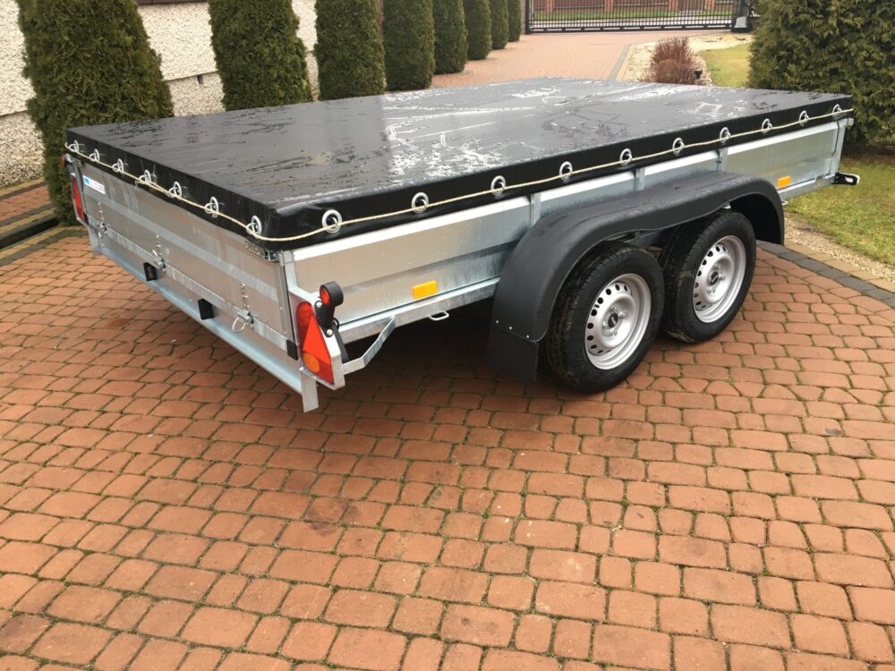 PRZYCZEPA dwuosiowa 301x199x37cm + plandeka płaska