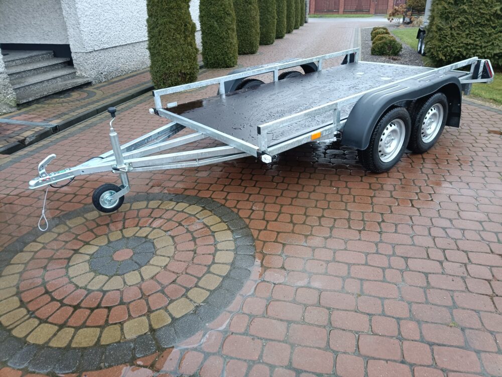 PRZYCZEPA platforma 300x149cm 2-osiowa