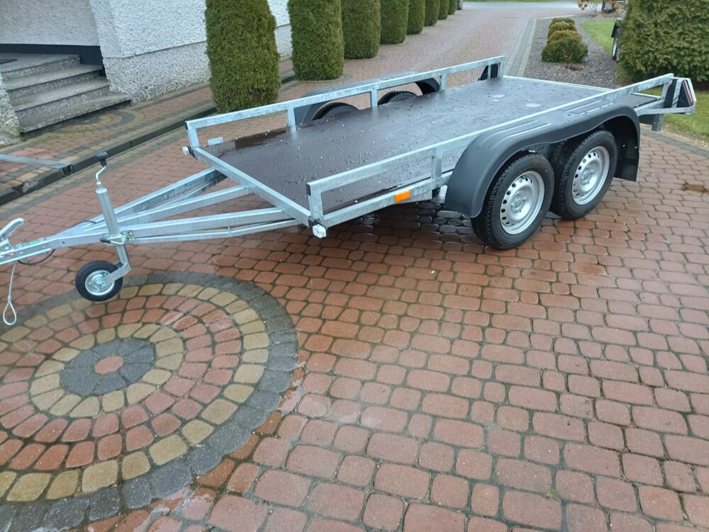 PRZYCZEPA platforma 300x149cm 2-osiowa