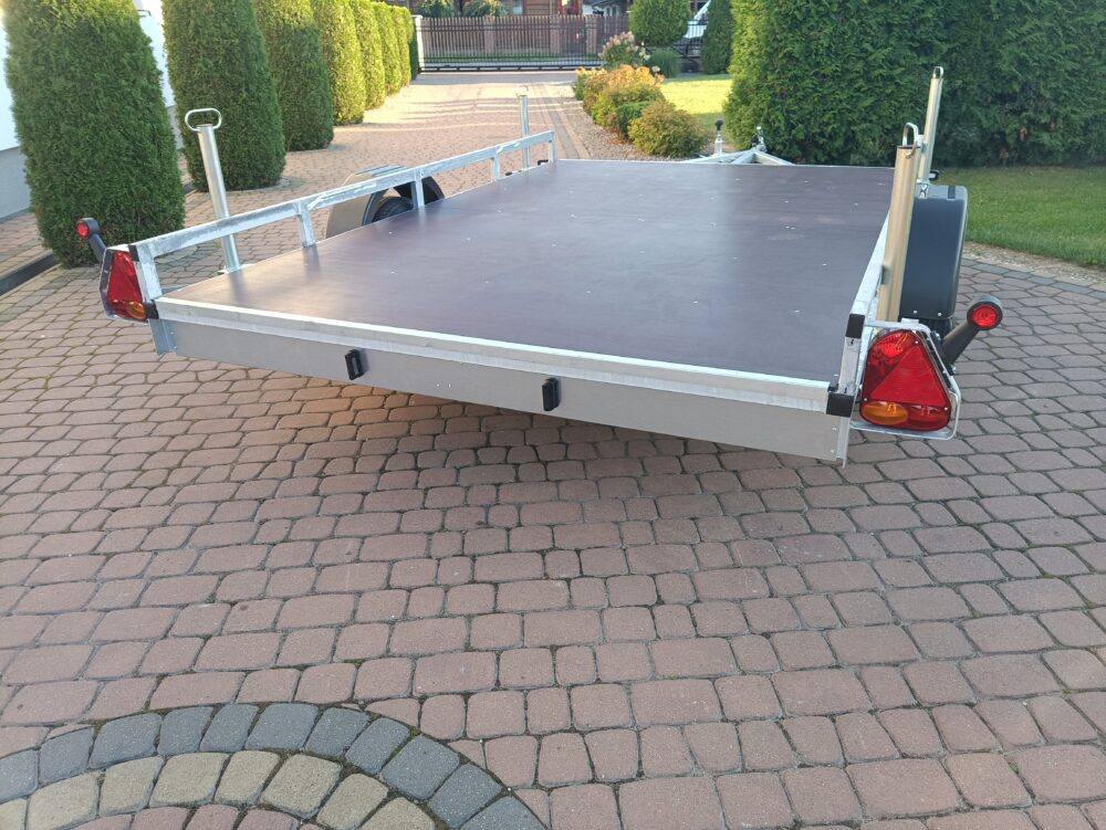 PRZYCZEPA platforma 300x200cm 1-osiowa