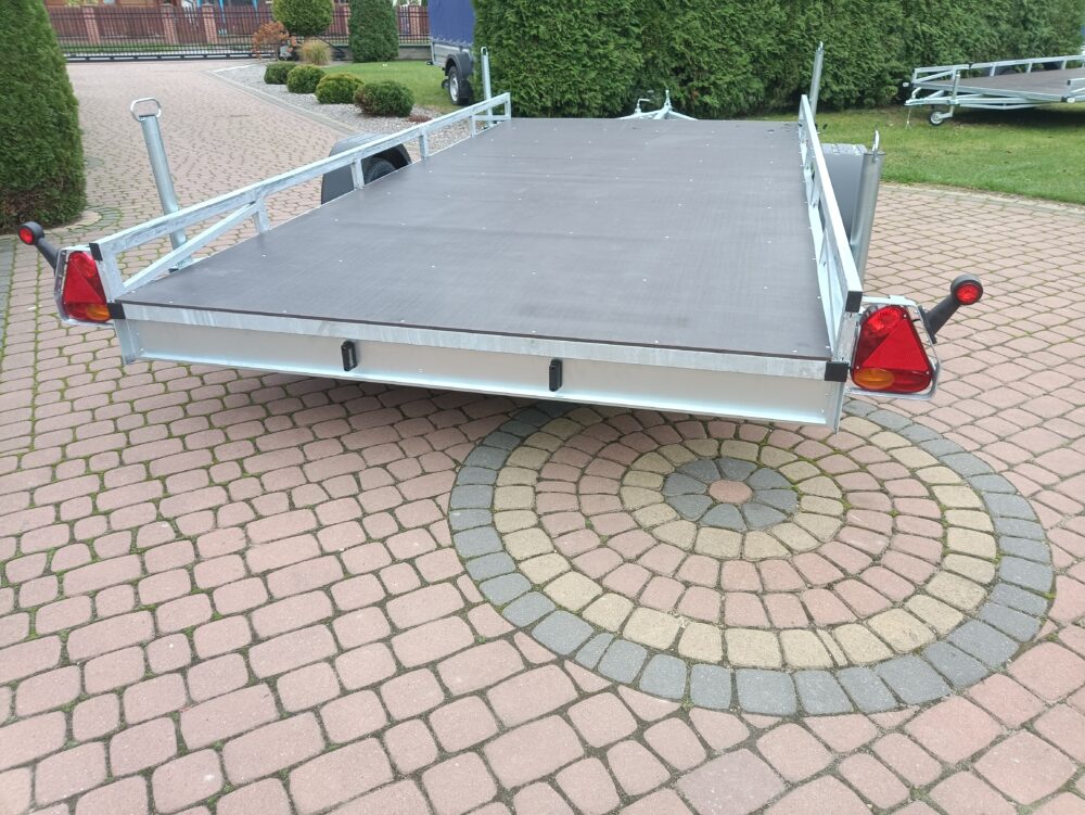 PRZYCZEPA platforma 400x200cm 1-osiowa