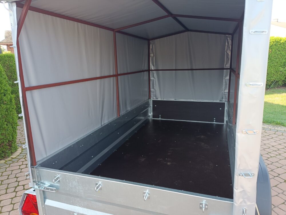 PRZYCZEPA dwuosiowa 251x126x37 + 100cm plandeka