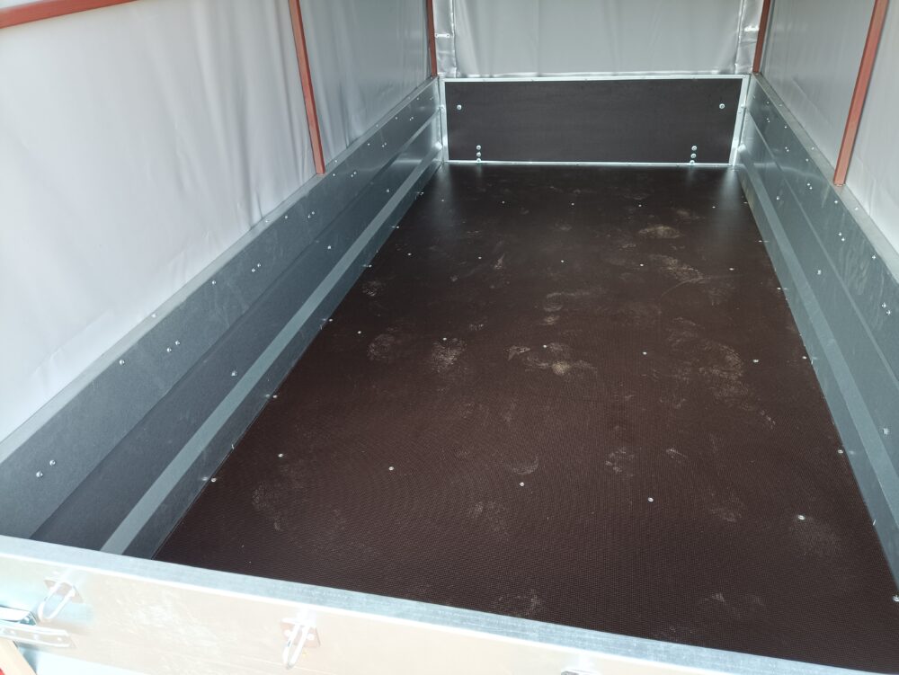 PRZYCZEPA dwuosiowa 251x126x37 + 100cm plandeka