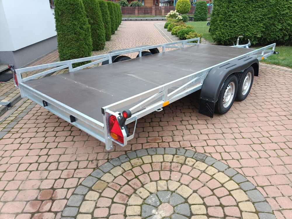 PRZYCZEPA platforma 450x179cm 2-osiowa