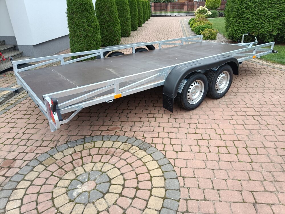 PRZYCZEPA platforma 450x179cm 2-osiowa