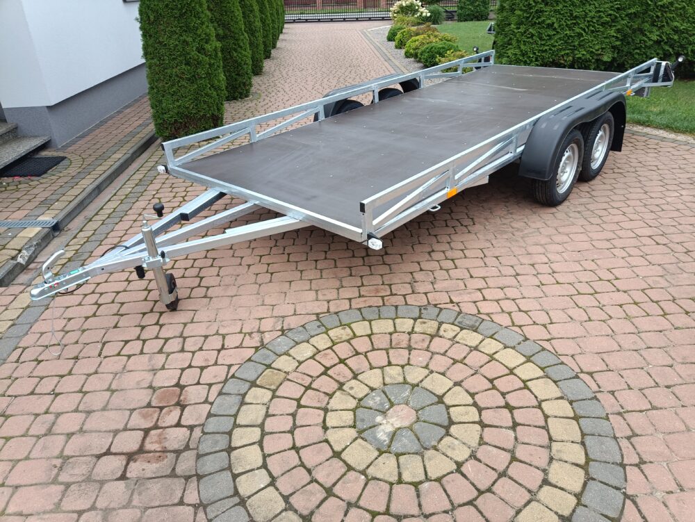 PRZYCZEPA platforma 450x179cm 2-osiowa