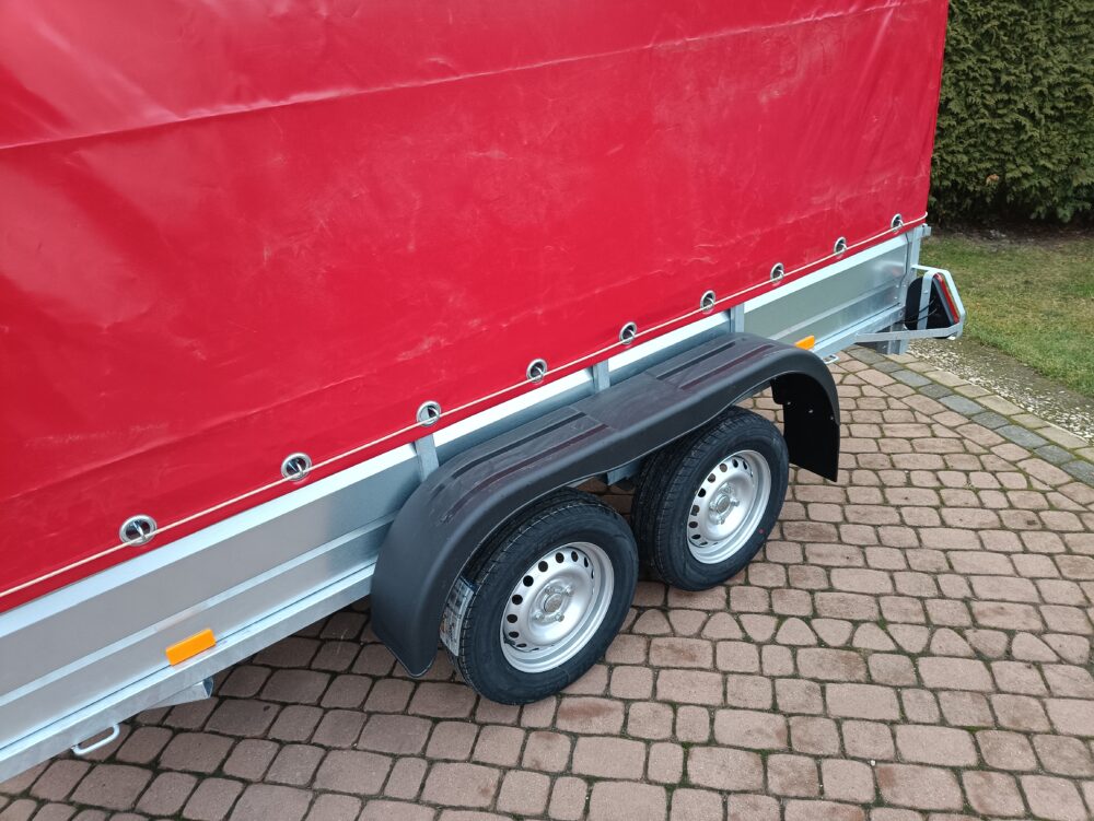 PRZYCZEPA dwuosiowa 301x149x37cm + 120cm plandeka