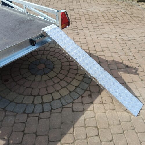 Przyczepa do przewozu motocykli/quadów